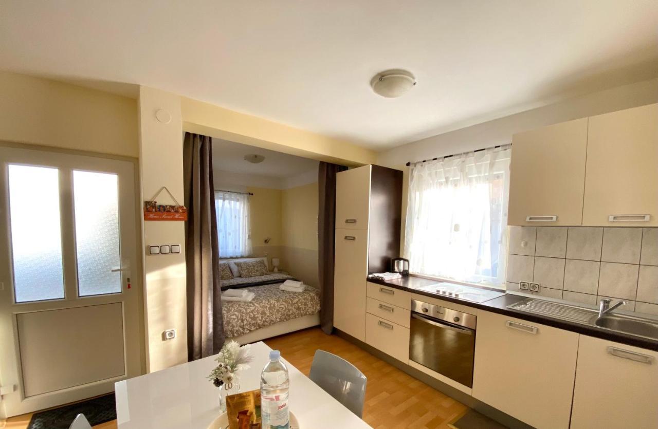 Apartman Lucija Gradici エクステリア 写真
