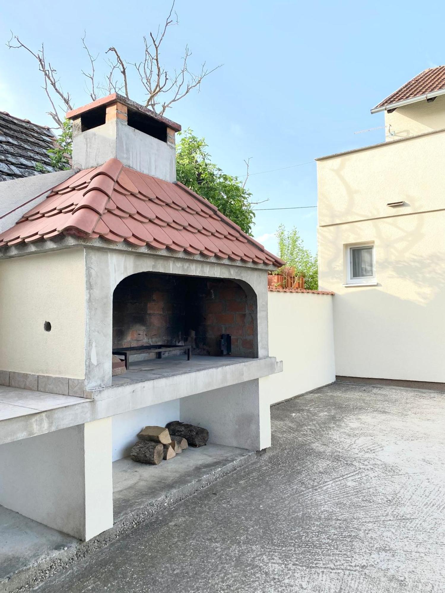 Apartman Lucija Gradici エクステリア 写真